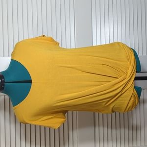 Never worn! Yellow Tshirt